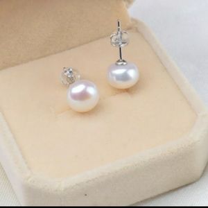NATURAL FRESH WATER PEARL EARRINGS